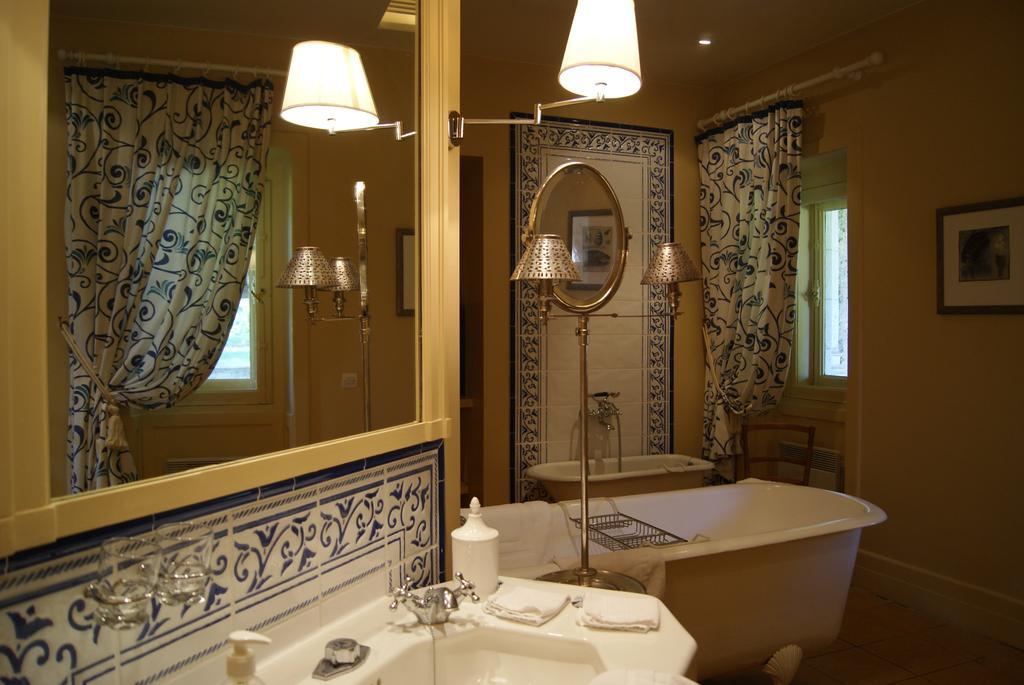 Chateau De La Verrerie Otel Aubigny-sur-Nère Oda fotoğraf